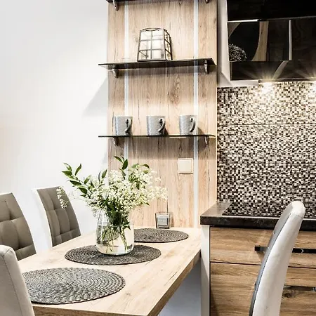 Aparthost Stara Polana