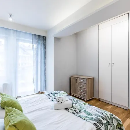 Aparthost Stara Polana