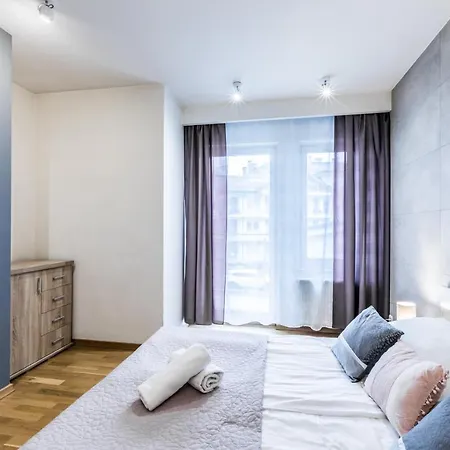 Aparthost Stara Polana