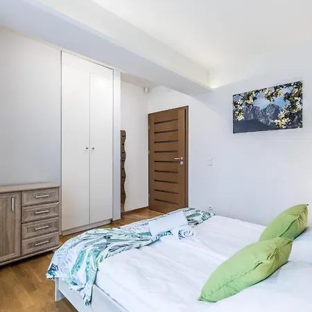 Aparthost Stara Polana *